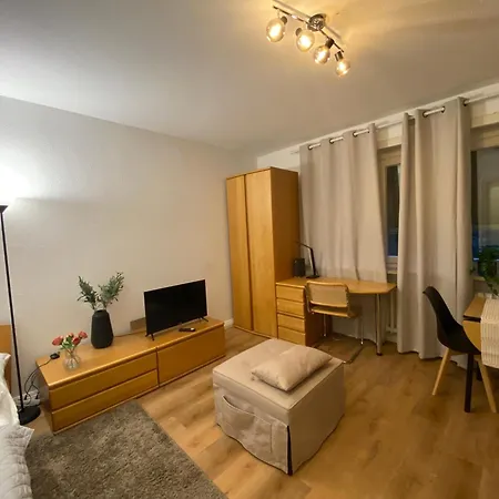 Business & Travel - In Laufnaehe Zu Messe Und *