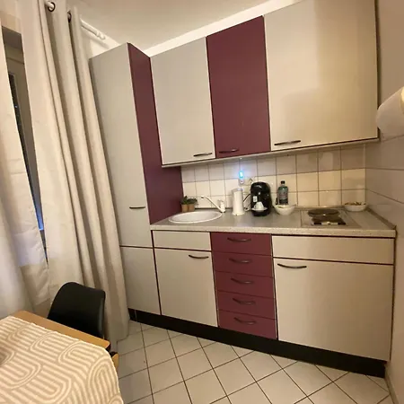 Business & Travel - In Laufnaehe Zu Messe Und *