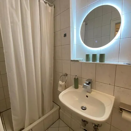 Business & Travel - In Laufnaehe Zu Messe Und Francfort-sur-le-Main