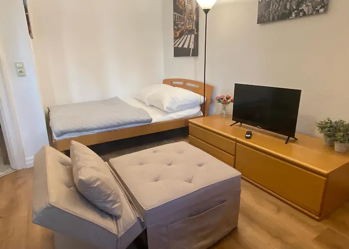 Business & Travel - In Laufnaehe Zu Messe Und Apartament *