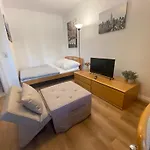 Business & Travel - In Laufnaehe Zu Messe Und Apartment *