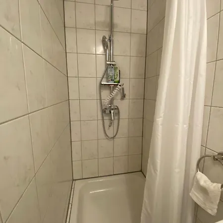 Business & Travel - In Laufnaehe Zu Messe Und